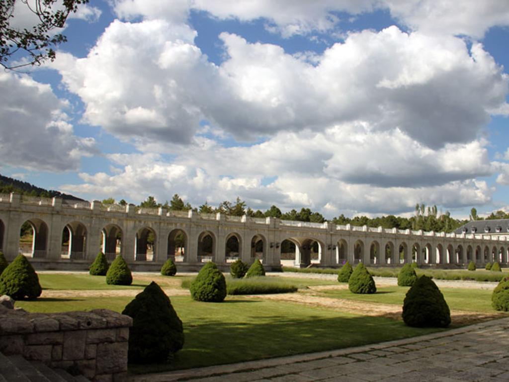Affittacamere Hospederia Santa Cruz San Lorenzo de El Escorial