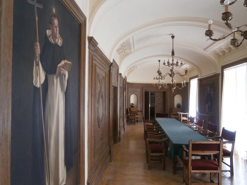 Affittacamere Hospederia Santa Cruz San Lorenzo de El Escorial